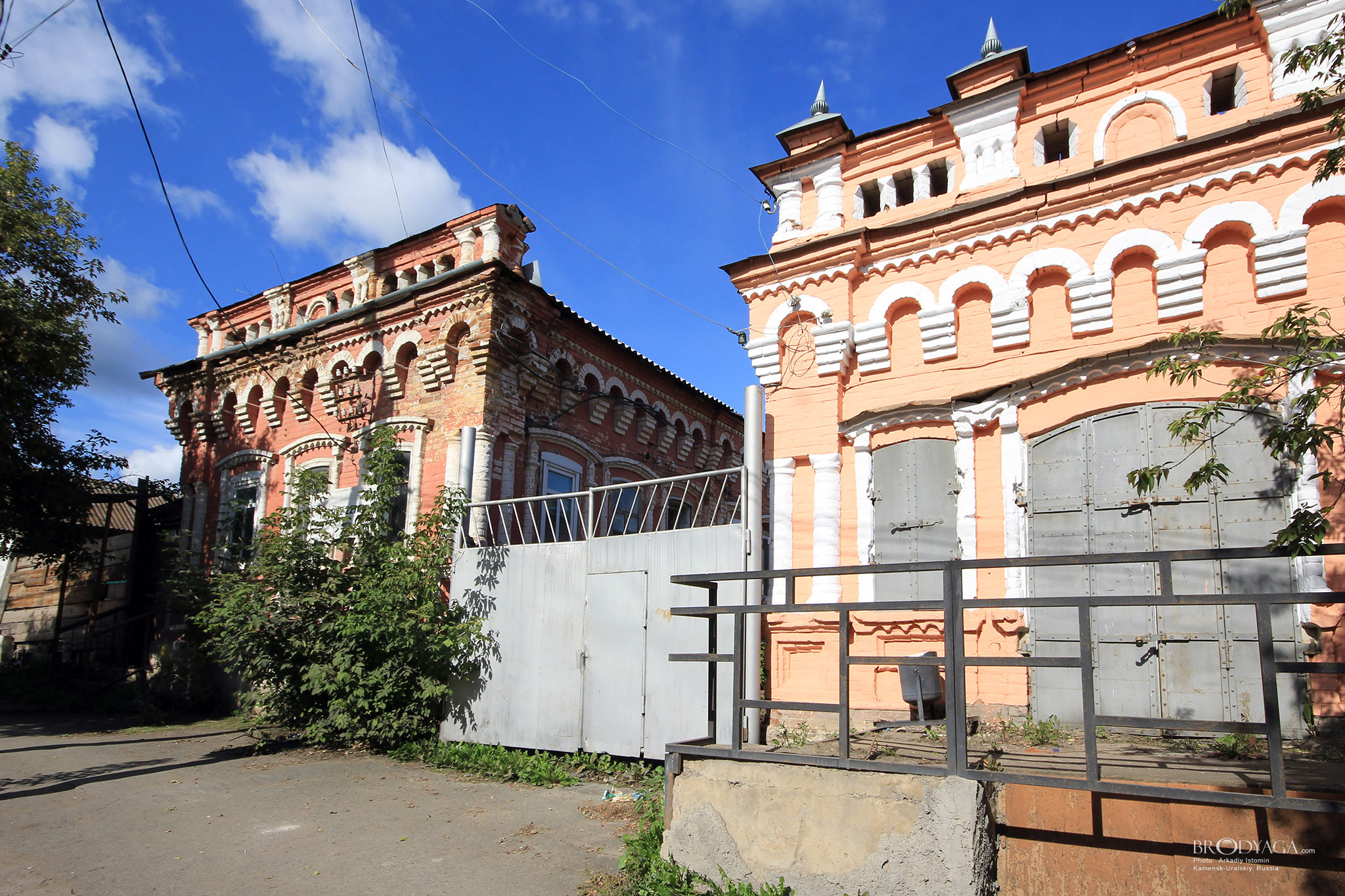 Усадьба купцов Зыряновых, ул. Ленина 102, Каменск-Уральский (Lenin str. 102, Kamensk-Uralskiy)